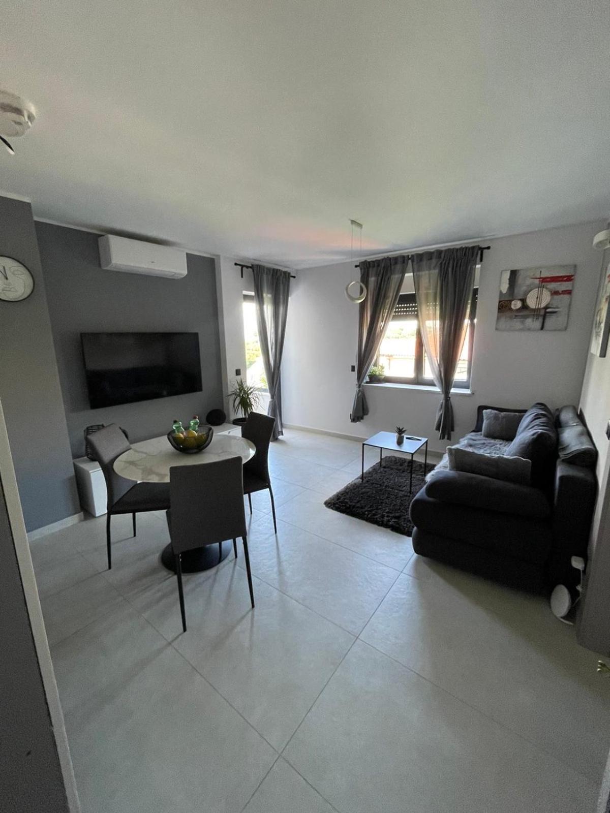 Rijeka Relax Apartment With Parking 外观 照片