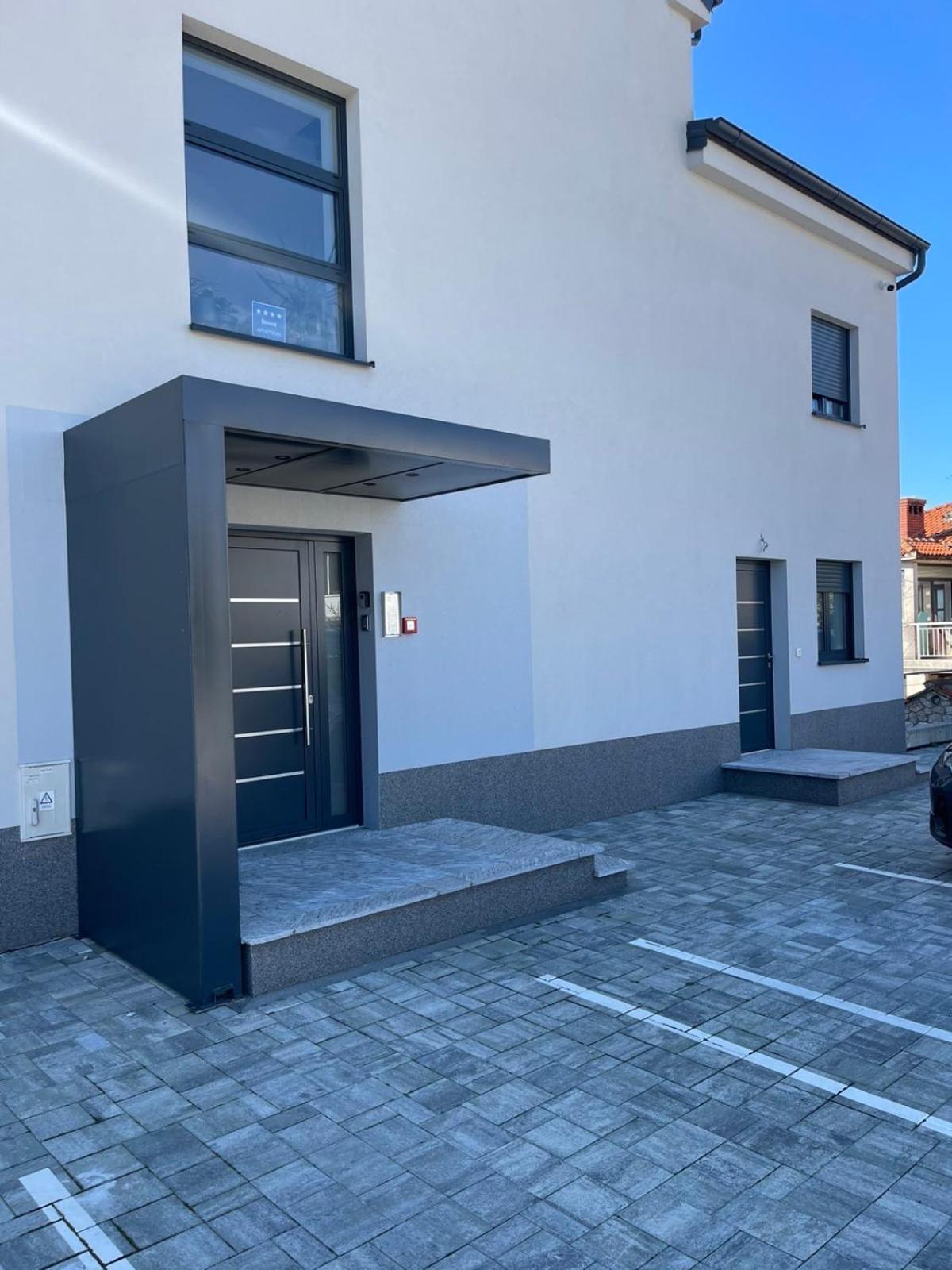 Rijeka Relax Apartment With Parking 外观 照片